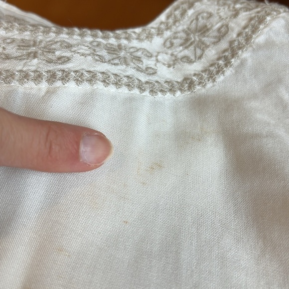 Beautiful Flowy Boho top size small - Picture 10 of 10